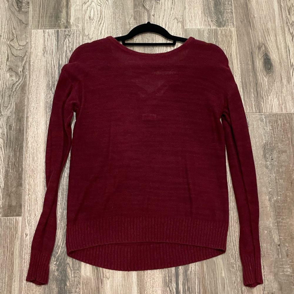Like New - Never Worn AEO Red Cross Back Sweater - Size Medium